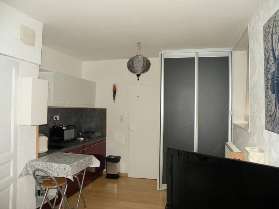 Charmant Studio A Belfort Quartier Vosges Apartment Exterior photo